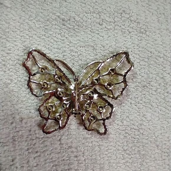 Goldtone Aurora borealis butterfly 🦋 brooch large - Picture 3 of 3
